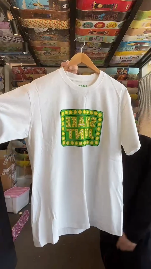 孤品shake juntT恤L码
