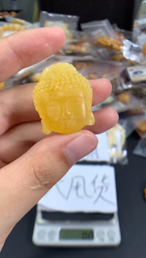 蜜蜡未镶嵌珠宝奇石162