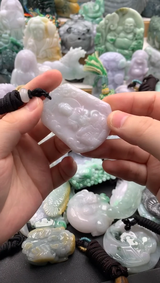 吊坠(不含链)未镶嵌翡翠1