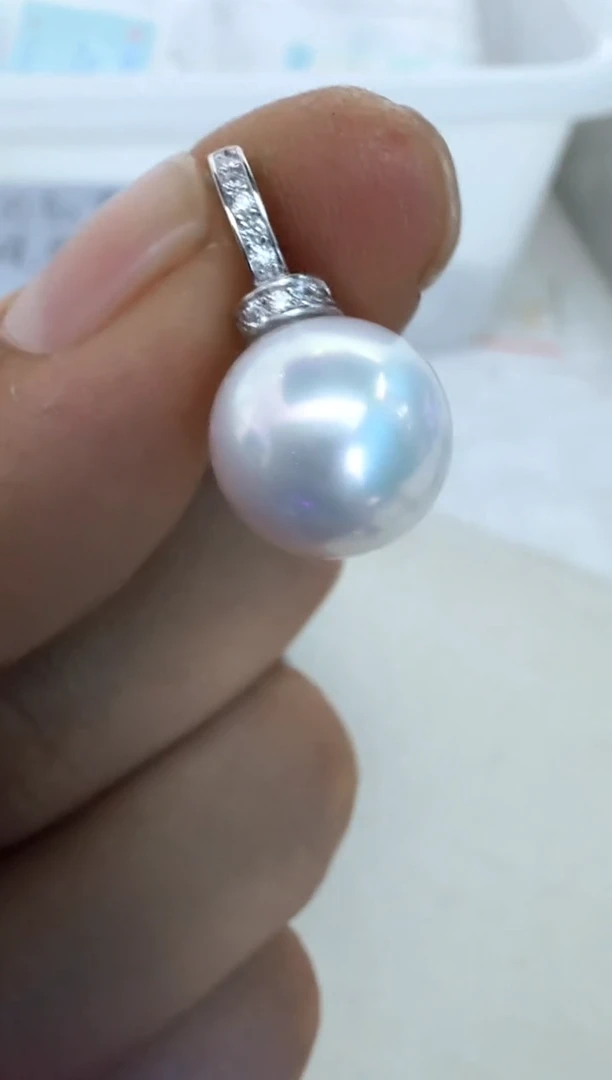 【闪购商品】淡水珍珠颈饰银S925镶嵌吊坠