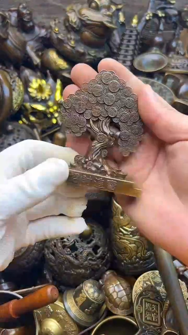 精美铜器，点击下单