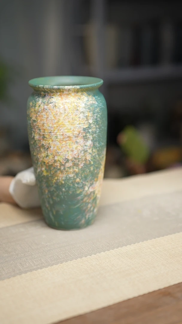 花器涂鸦绿翻口高25