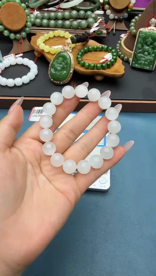 未镶嵌手串和田玉sdklm