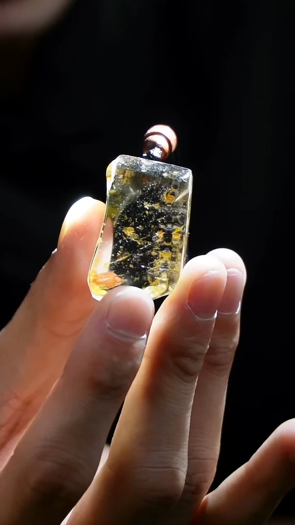 吊坠(赠链)未镶嵌水晶水晶