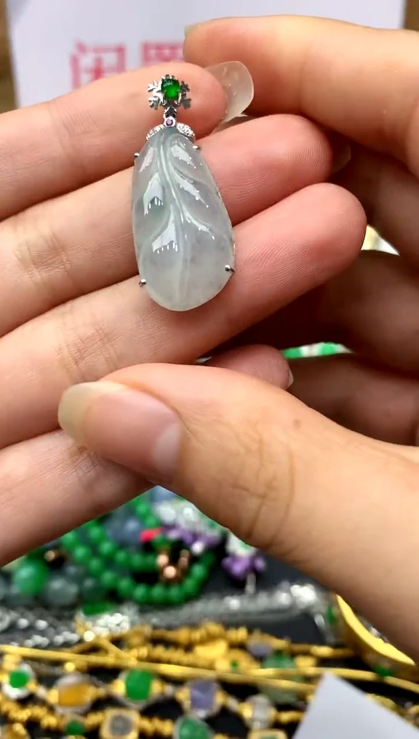 颈饰18K金镶嵌翡翠116 -中国好珍宝1