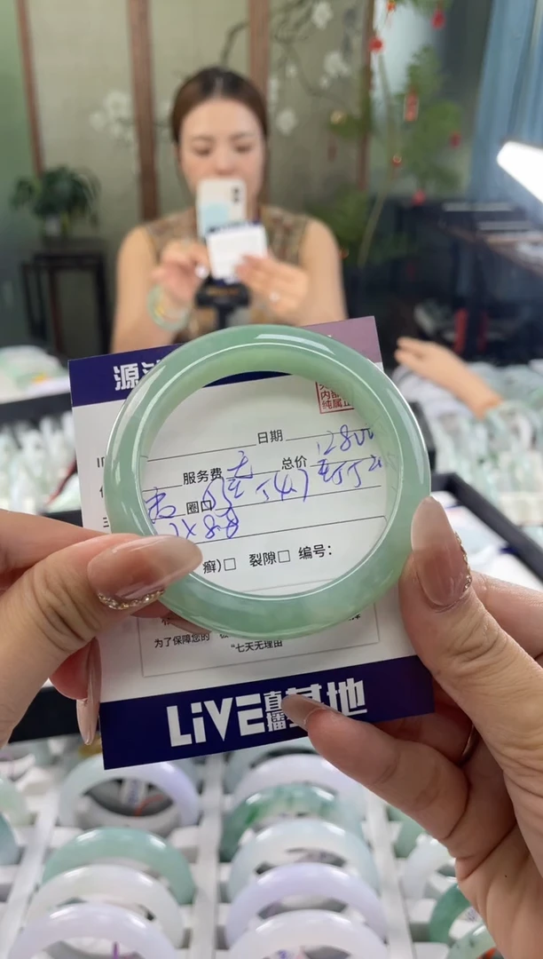 翡翠手镯未镶嵌1111111111111