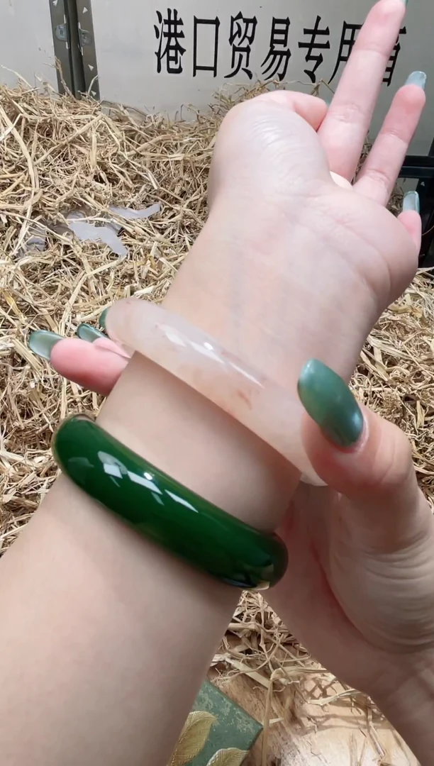 未镶嵌手镯石英质玉N0045LV