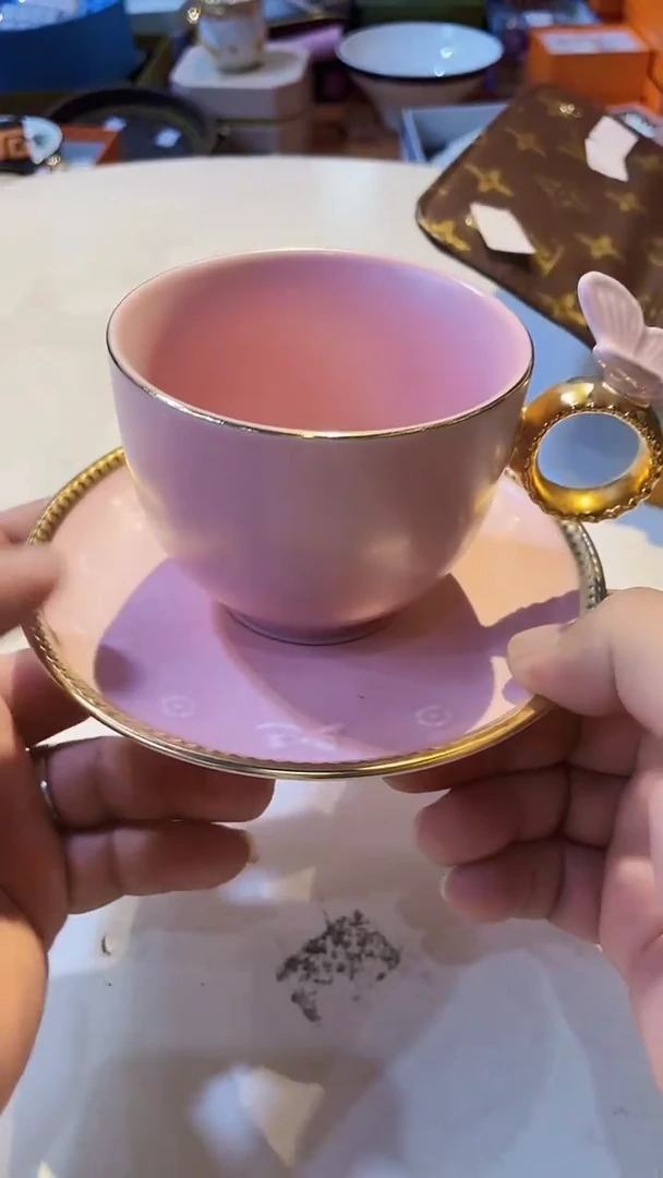杯鸿辉家品牌瓷器，京东包邮！