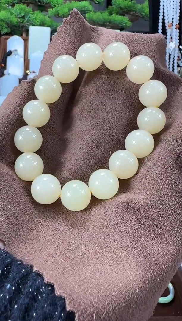 未镶嵌手串和田玉HK1.4单圈多样性发货发其一