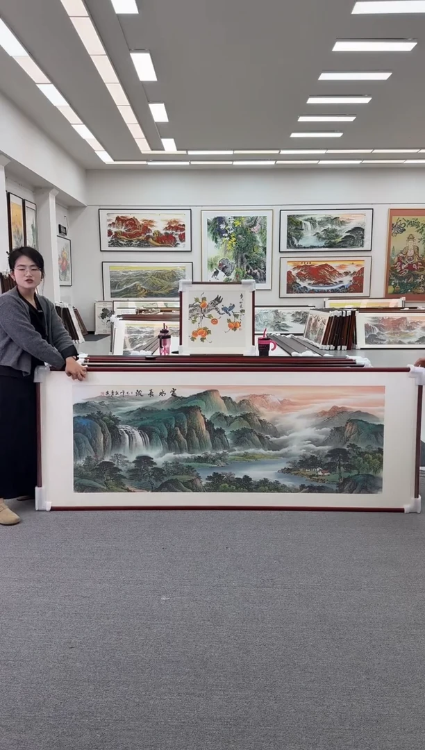 国画手绘236*90富水长流