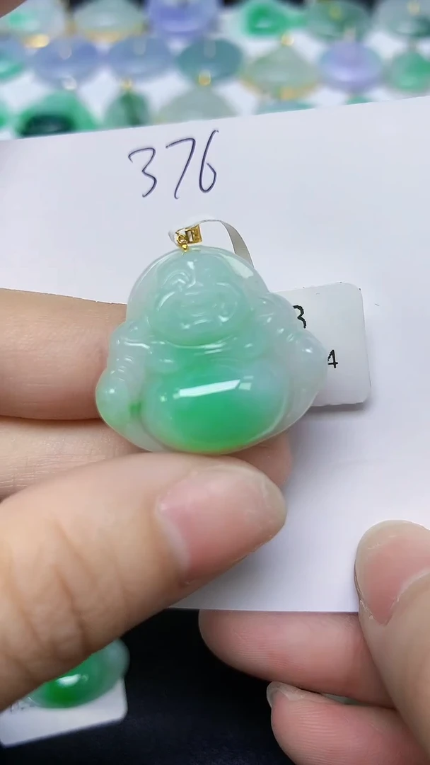 翡翠18K金镶嵌颈饰 天然缅甸翡翠A货