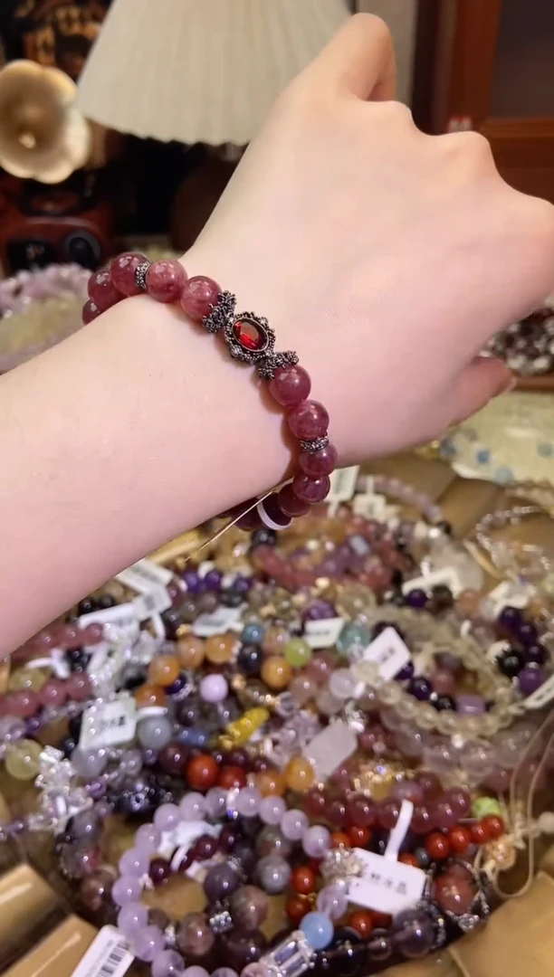 【闪购商品】石英质玉手饰未镶嵌572手串