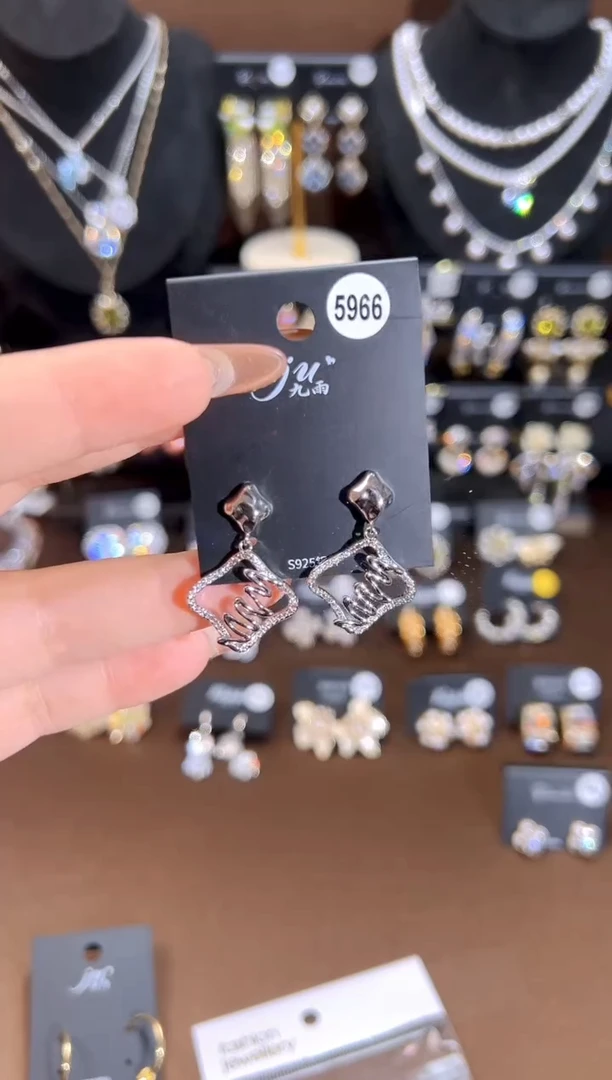 铜合金合成立方氧化锆925银九雨5966