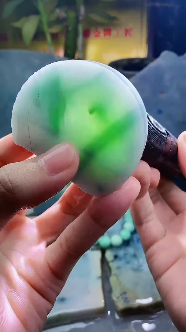 未镶嵌挂件翡翠小雨214