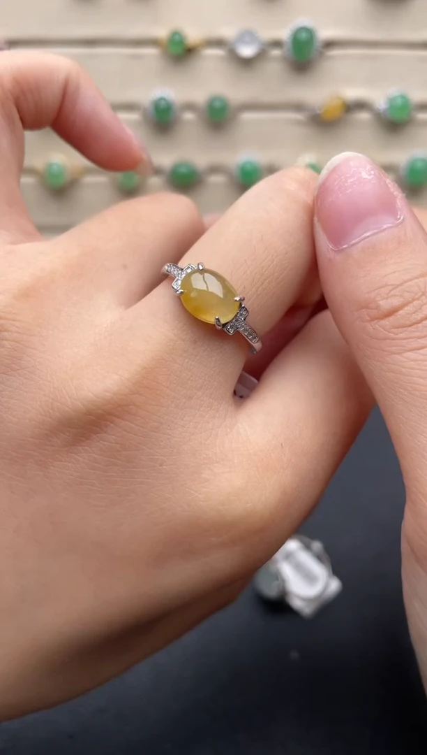 银S925镶嵌戒指翡翠一物一证一礼盒