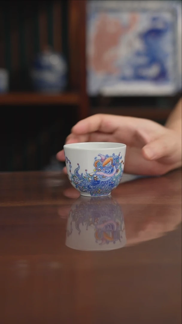 空山明月 新斗彩 醒狮