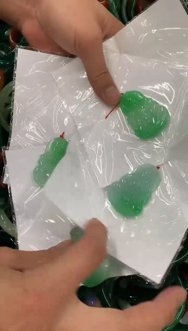 手镯玛瑙/玉髓未镶嵌33333