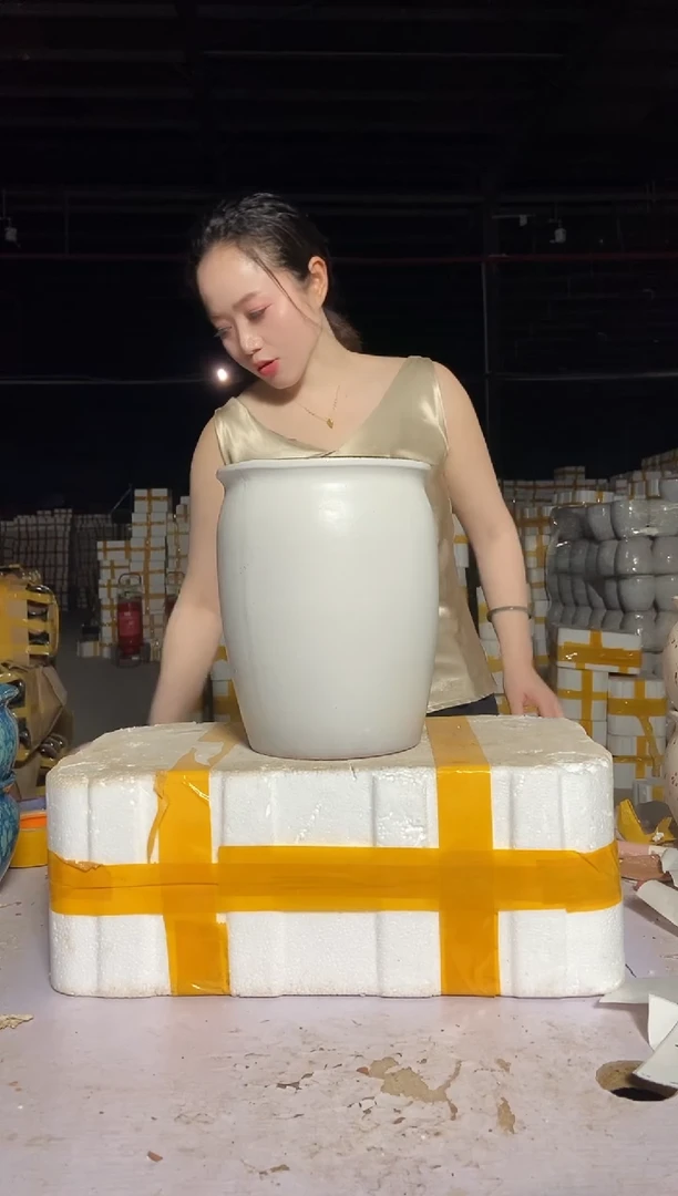 宜兴紫砂粗陶花盆20/26