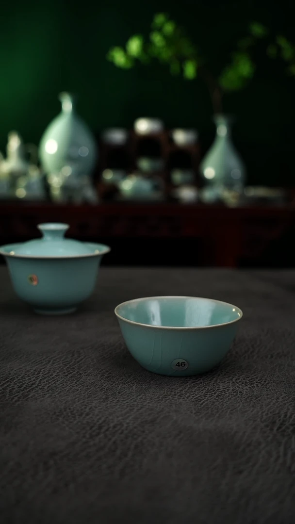 瓷片46号杨字款天蓝鸡缸杯微瑕开片福利~帆