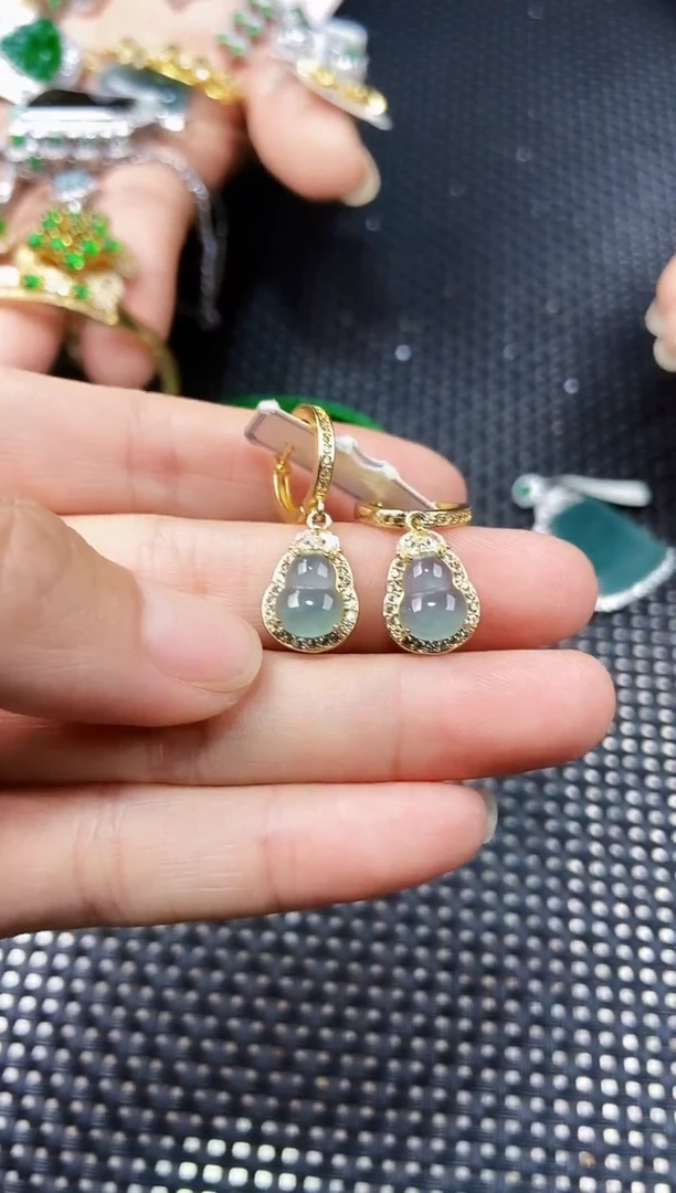 翡翠未镶嵌耳饰1111111111