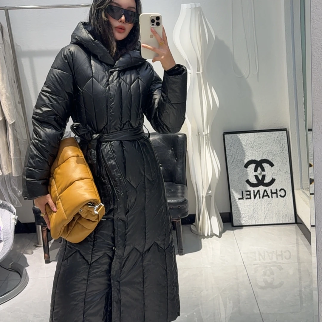 2025新款冬季时尚长款修身保暖棉服外套