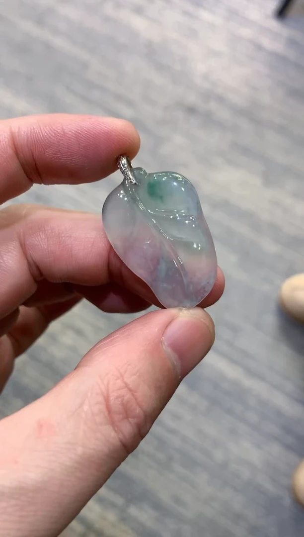 颈饰未镶嵌翡翠天然A货翡翠