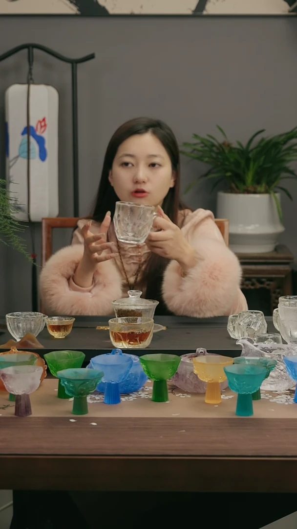 【闪购商品】茶盏原矿水晶带把马克杯