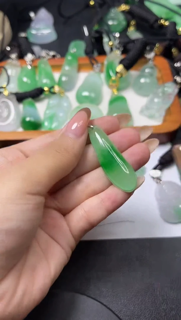 颈饰未镶嵌翡翠所见即所得   一图一物