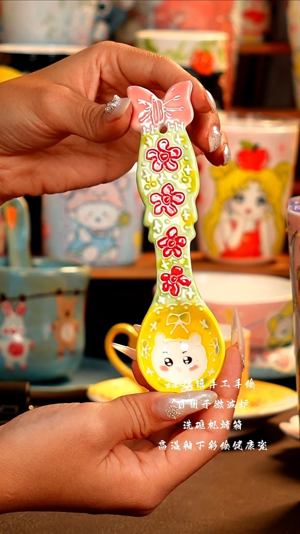 景德镇设计款手绘杯杯