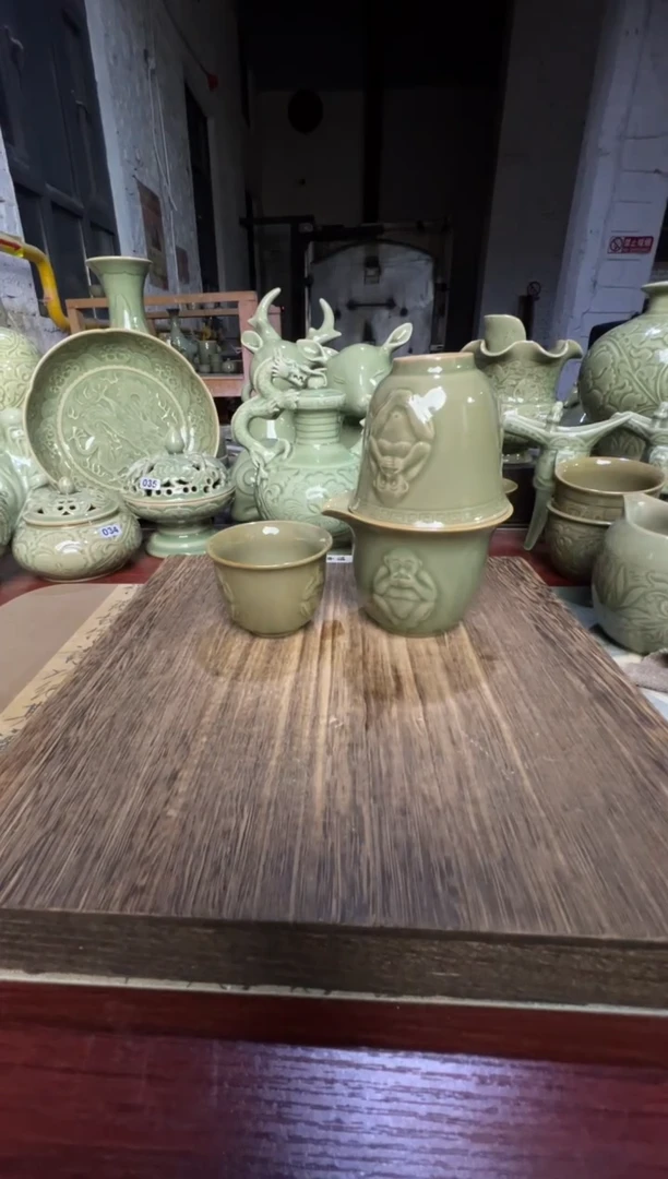 微瑕耀州窑三不猴快客壶+三不猴大杯2