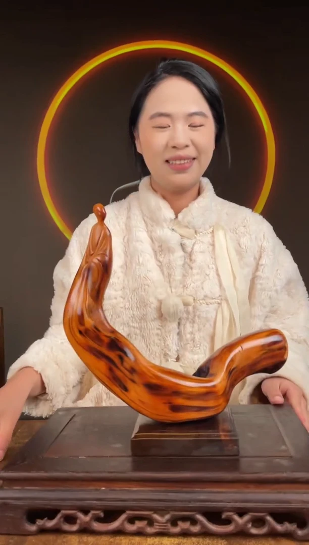 柏木（崖柏）手工摆件,先抢先得! 编号:74