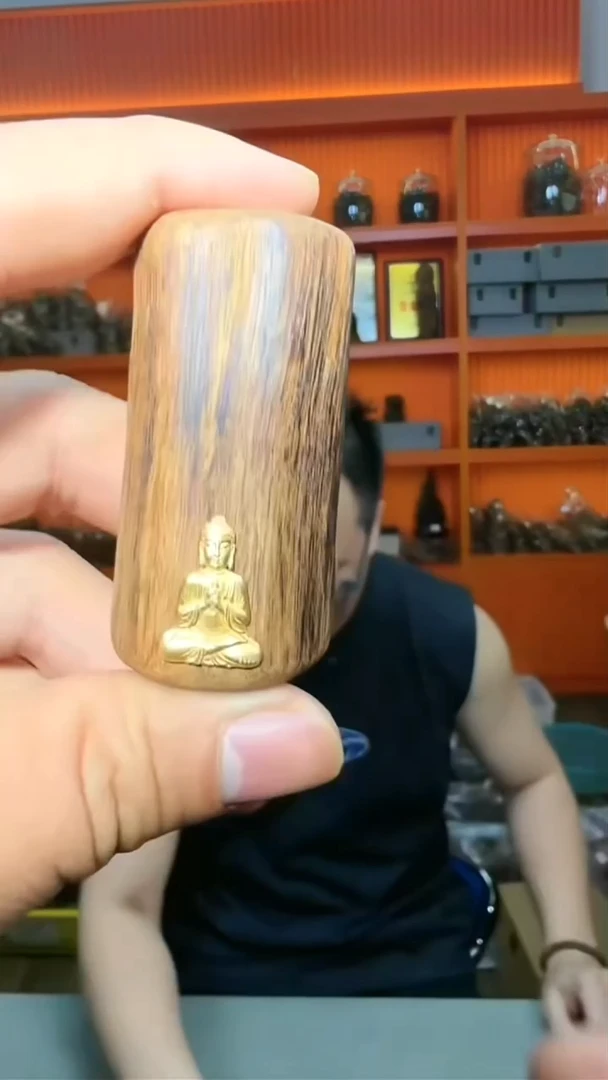 沉香吊坠a8号多样性发一