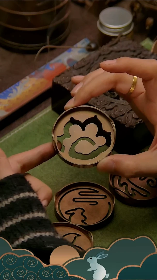 铜 仿古双耳5.8 猫爪