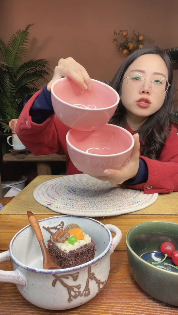 陶瓷5英寸粉色米饭碗 2件 微瑕疵