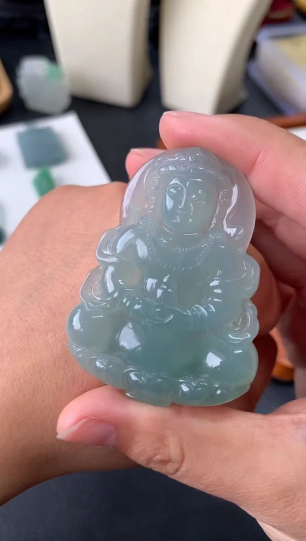 未镶嵌定制翡翠翡翠