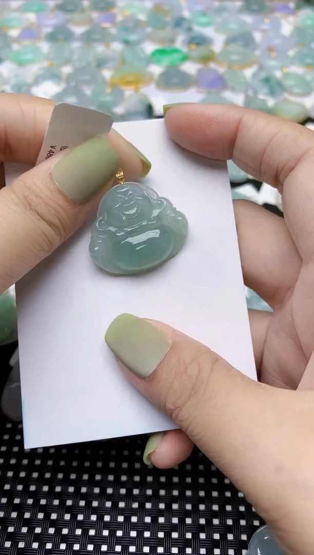 翡翠18K金镶嵌颈饰天然缅甸A货翡翠