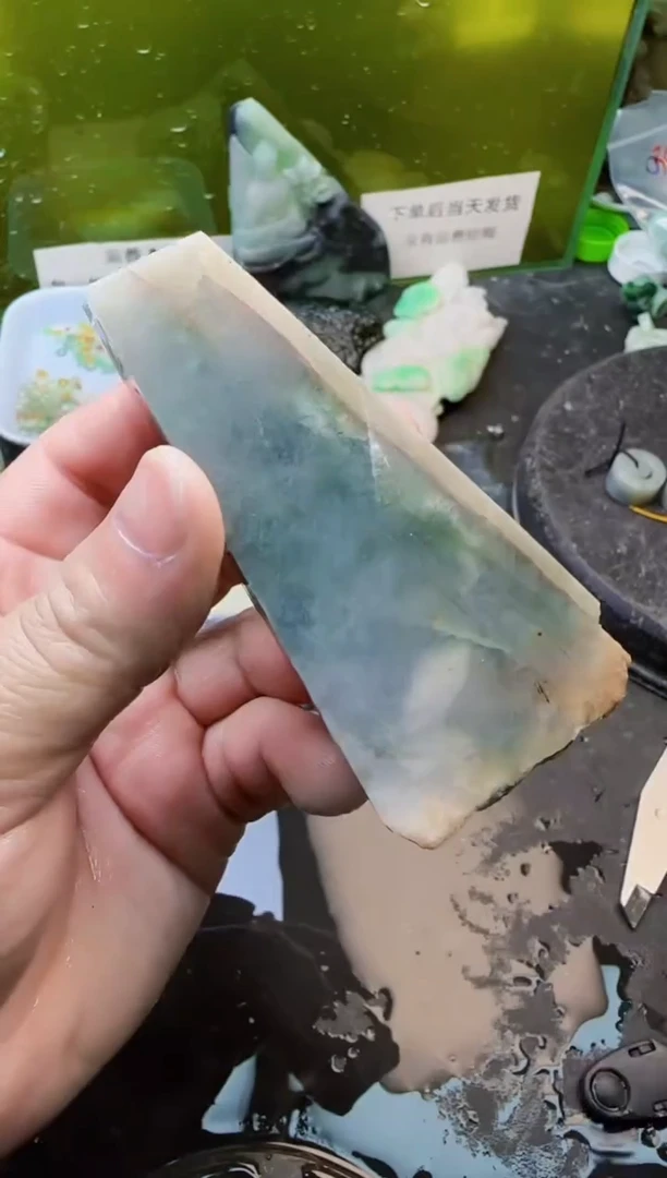 翡翠未镶嵌颈饰天然翡翠196