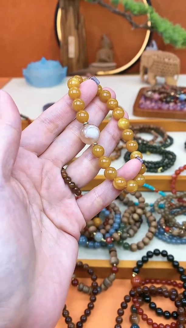 【闪购商品】蜜蜡手链未镶嵌08老蜡单圈手串