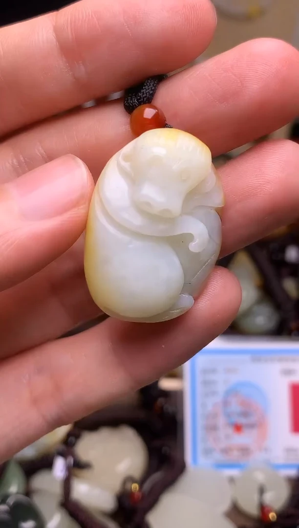 颈饰未镶嵌和田玉新疆料青海料清水和田玉吊坠