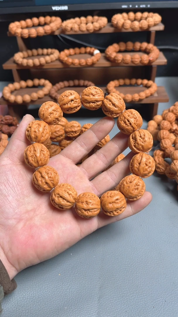 【闪购商品】文玩核桃吊坠文玩手串
