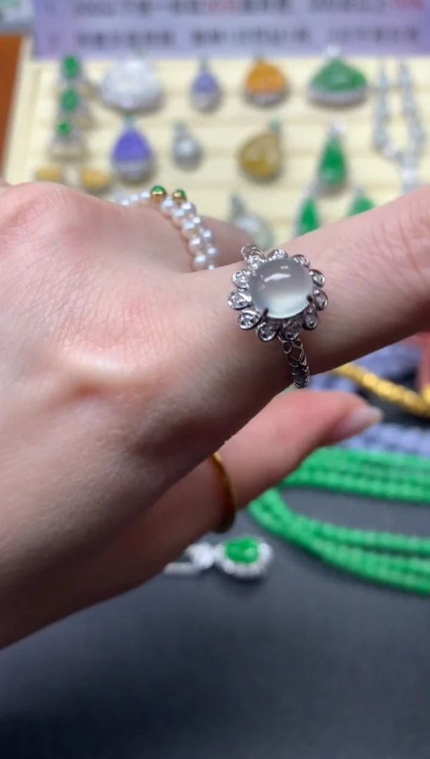 【闪购商品】翡翠戒指18K金镶嵌戒指|2800+280