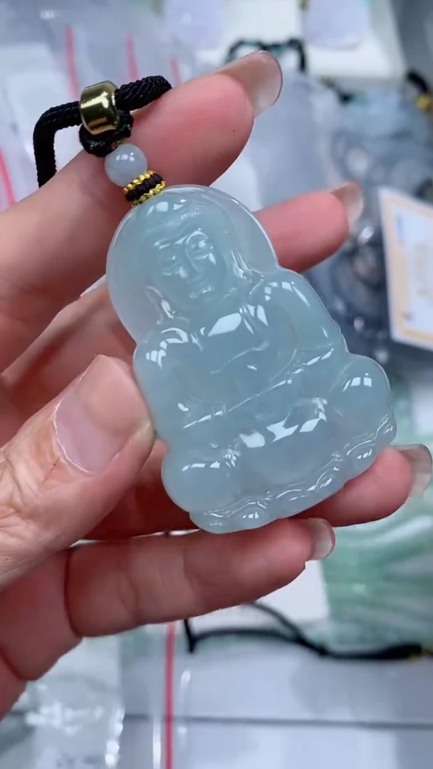颈饰未镶嵌翡翠吊坠