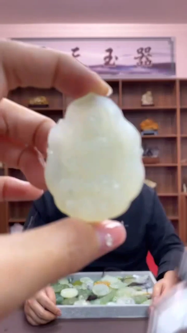 【闪购商品】岫玉吊坠未镶嵌吊坠不动明王