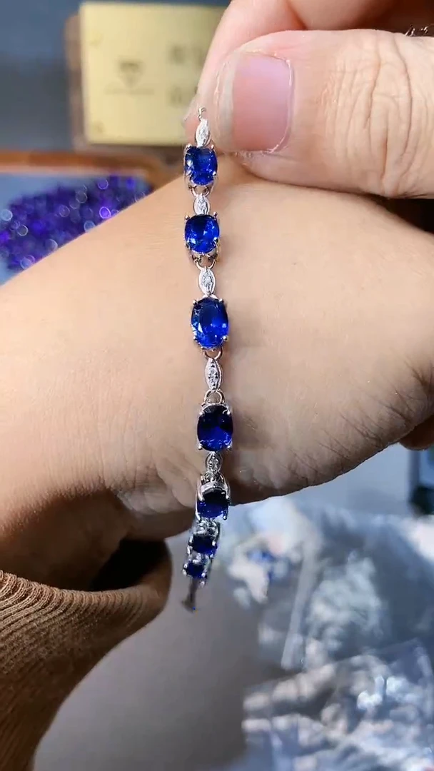 【闪购商品】蓝宝石手链银S925镶嵌354
