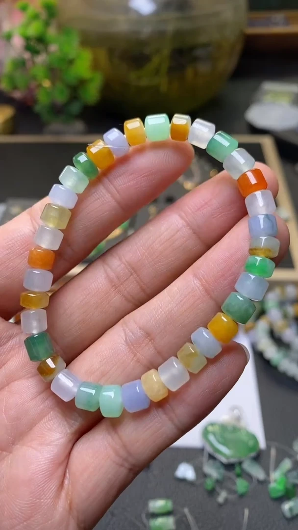 颈饰未镶嵌翡翠39885