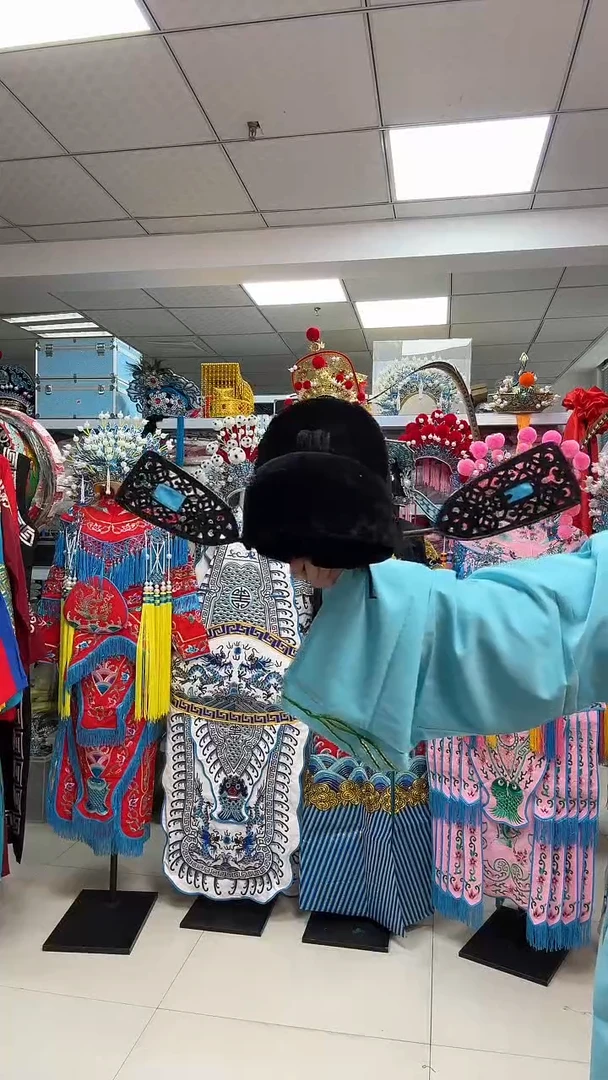 平**福胜利戏装 纱帽+耍翅