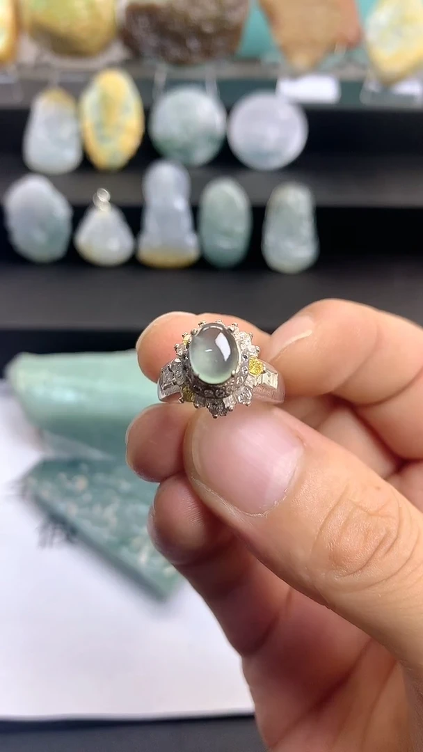 未镶嵌裸石翡翠1