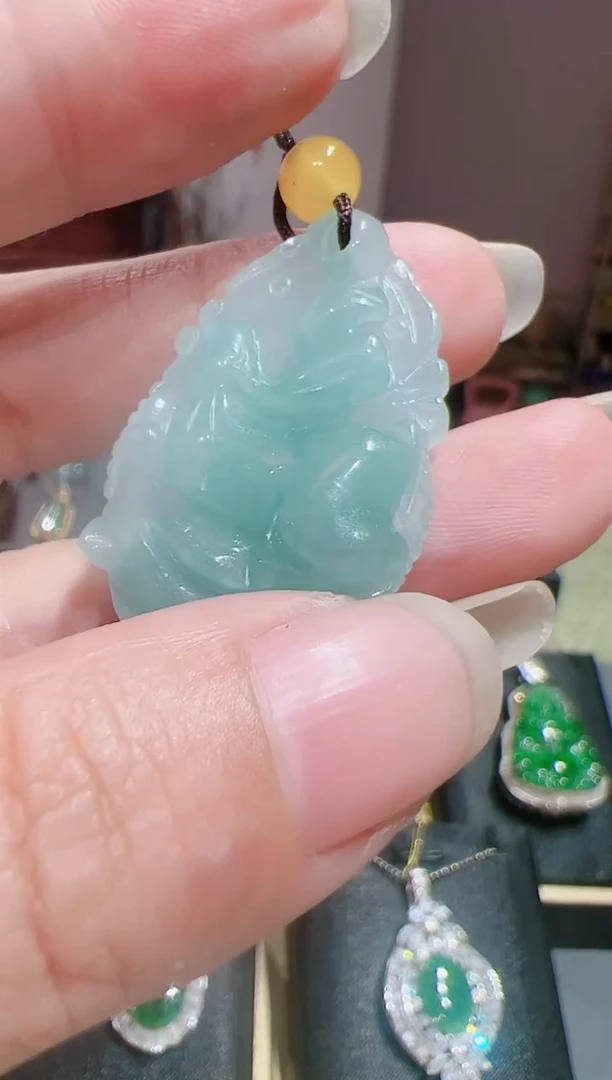 【闪购商品】翡翠颈饰未镶嵌202521446