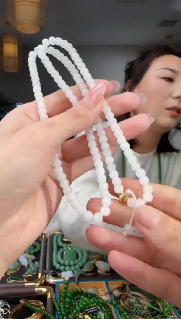 吊坠(不含链)未镶嵌和田玉1
