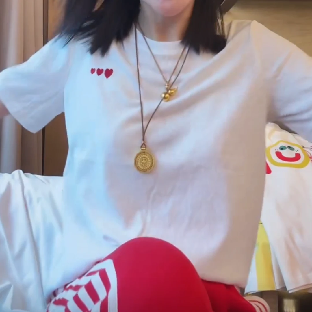欧若风后背纽扣小爱心休闲短袖上衣女2025春夏新款百搭白色t恤潮